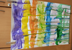 Gotowy papier artystyczny.