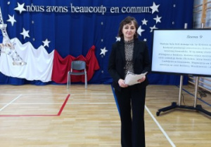 Pani Iwona Mączkowska nauczycielka j. francuskiego aktywnie wspierająca proces przyznania certyfikatu.